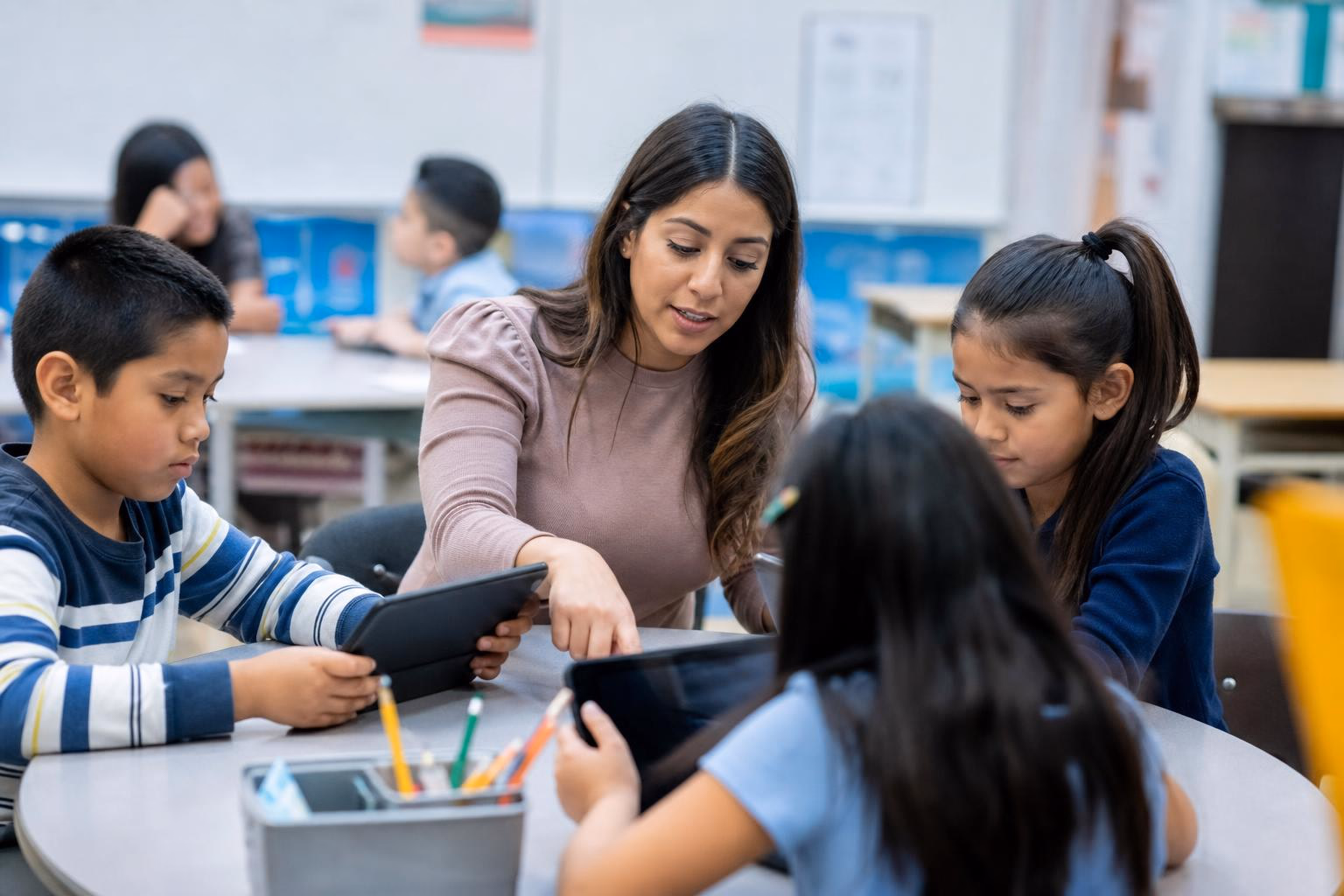 How to Use AI to Support English Learners: Scaffolds 2026